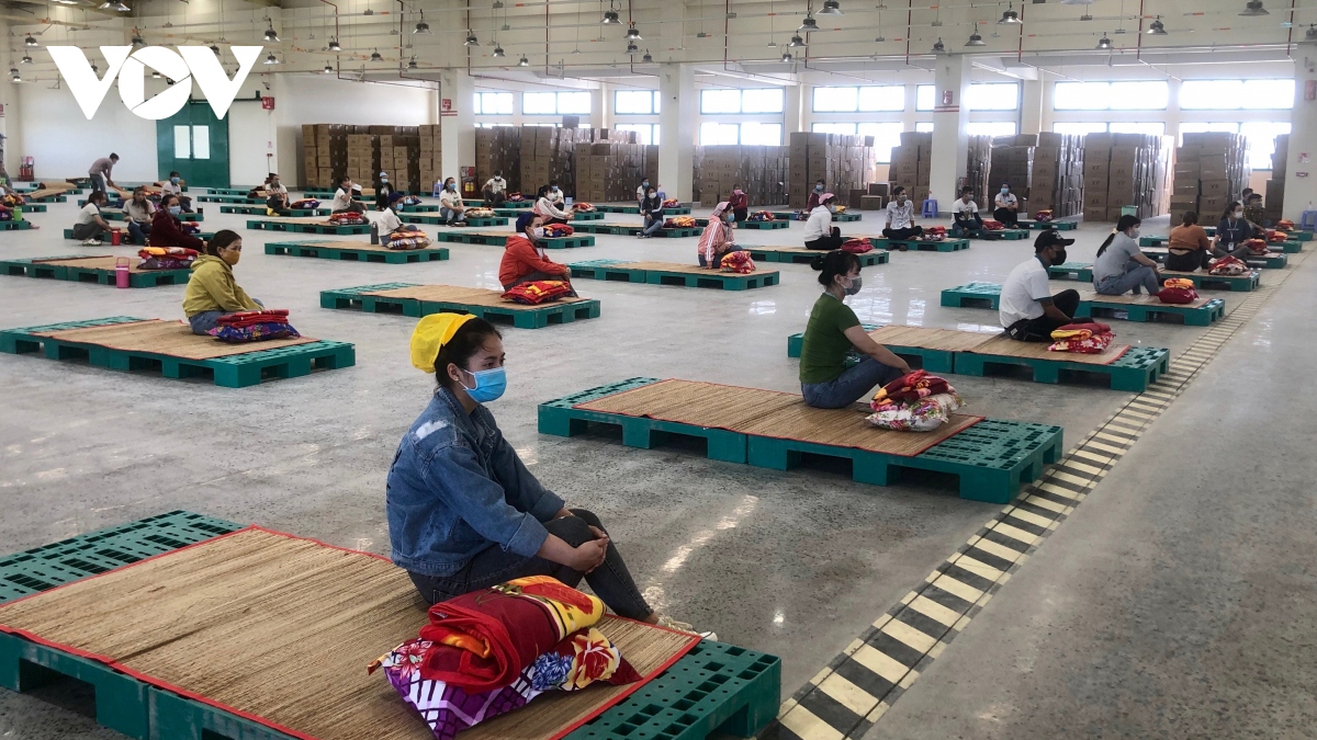 Industrial zone in Hau Giang launches COVID-19 fight rehearsal